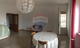 Two-bedroom Apartment of 150m² in Via Flaminia
