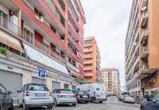 Two-bedroom Apartment of 105m² in Via Francesco Maurolico 18