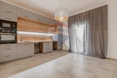 One-bedroom Apartment of 45m² in Via Giacomo Ciamician