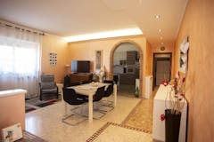 Two-bedroom Apartment of 102m² in Via Pietro Benedetti
