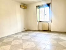Two-bedroom Apartment of 90m² in Via delle Rose 114