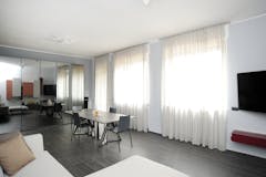 Two-bedroom Apartment of 111m² in Via Lanfranco della Pila 27
