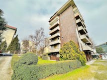 Two-bedroom Apartment of 100m² in Via Giuseppe Palanti