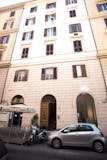 Three-bedroom Apartment of 128m² in Via Palermo 43