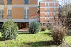 Three-bedroom Apartment of 117m² in Via Pio Emanuelli