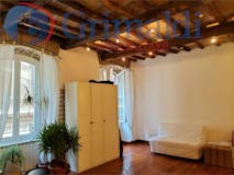 One-bedroom Apartment of 90m² in Borgo Vittorio