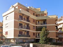 Three-bedroom Apartment of 120m² in Via Dei Durantini