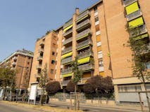 Four-bedroom Apartment of 210m² in Via Cavalli