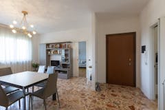 Three-bedroom Apartment of 111m² in Via Lanfranco della Pila 27
