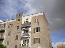 One-bedroom Apartment of 50m² in Via Ciro Ferri 33