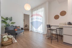 One-bedroom Apartment of 64m² in Via Portuense