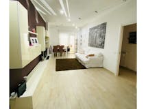 Two-bedroom Apartment of 100m² in Viale Dei Promontori