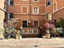 Two-bedroom Apartment of 90m² in Via Acaia