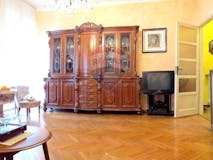 Four-bedroom Apartment of 130m² in Via Giacinto Pacchiotti
