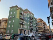 Two-bedroom Apartment of 85m² in Via dei Lauri