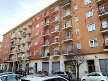 One-bedroom Apartment of 62m² in Via Volturno