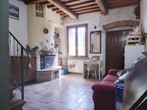 Two-bedroom House of 90m² in Via Limite 133