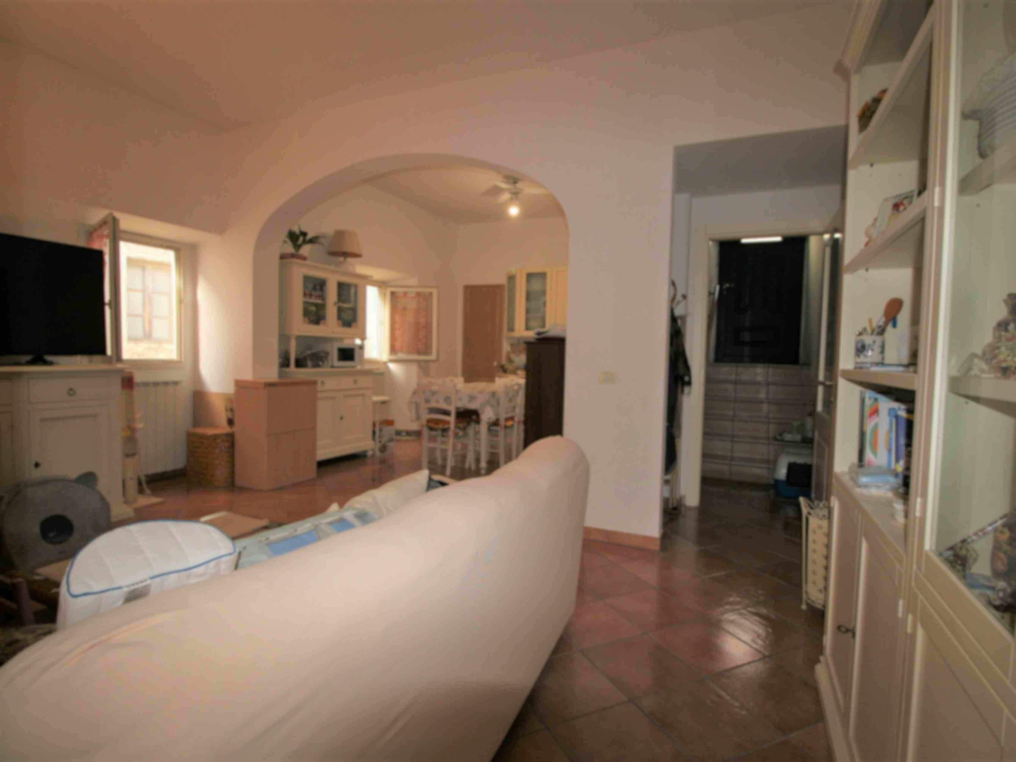 Three-bedroom Apartment of 90m² in Via Del Poggio Secco