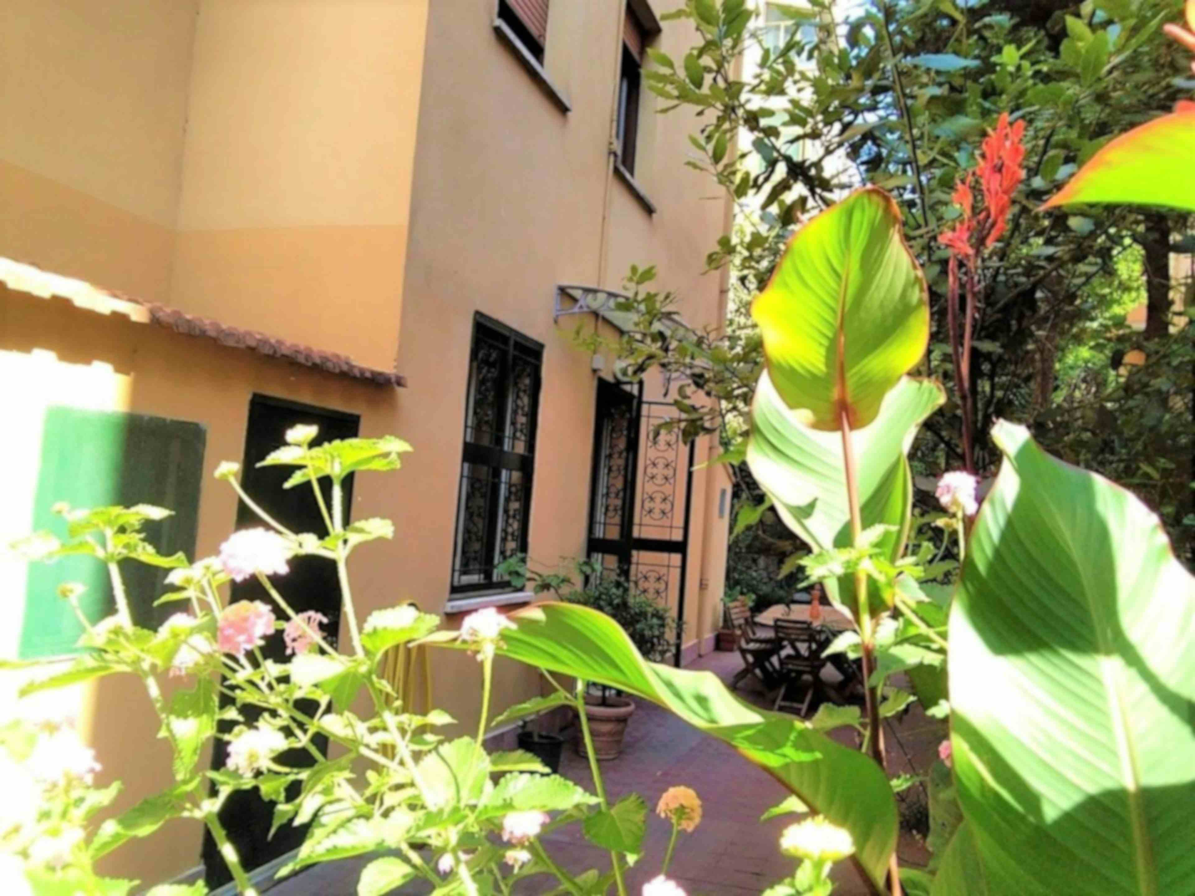 Two-bedroom Apartment of 100m² in Viale Dei Colli Portuensi