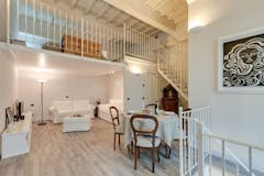 Two-bedroom Apartment of 69m² in Via Magenta
