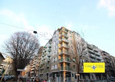 Two-bedroom Apartment of 95m² in Viale Teodorico