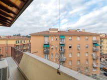 Two-bedroom Apartment of 70m² in Via Toscana