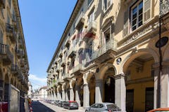 Two-bedroom Apartment of 120m² in Via Giuseppe Pomba