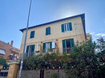 Three-bedroom Apartment of 100m² in Via degli Armenti