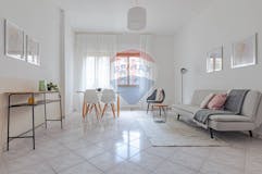 Two-bedroom Apartment of 110m² in Via Sestio Calvino