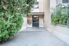 Two-bedroom Apartment of 65m² in Via Giovanni Alfredo Cesareo 43