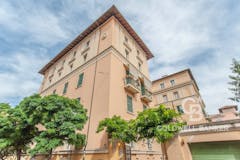 Two-bedroom Apartment of 51m² in Via Reno