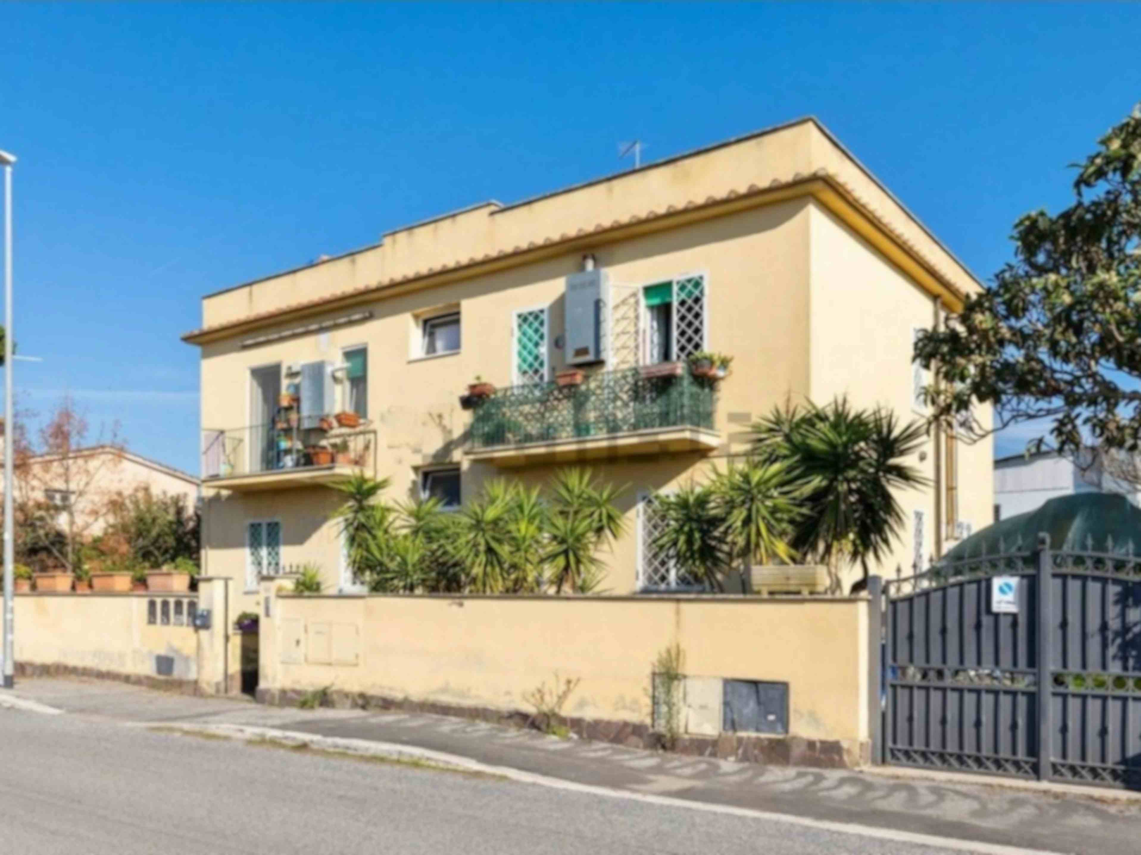 Villa di 180m² in Via Giulio Bertoni
