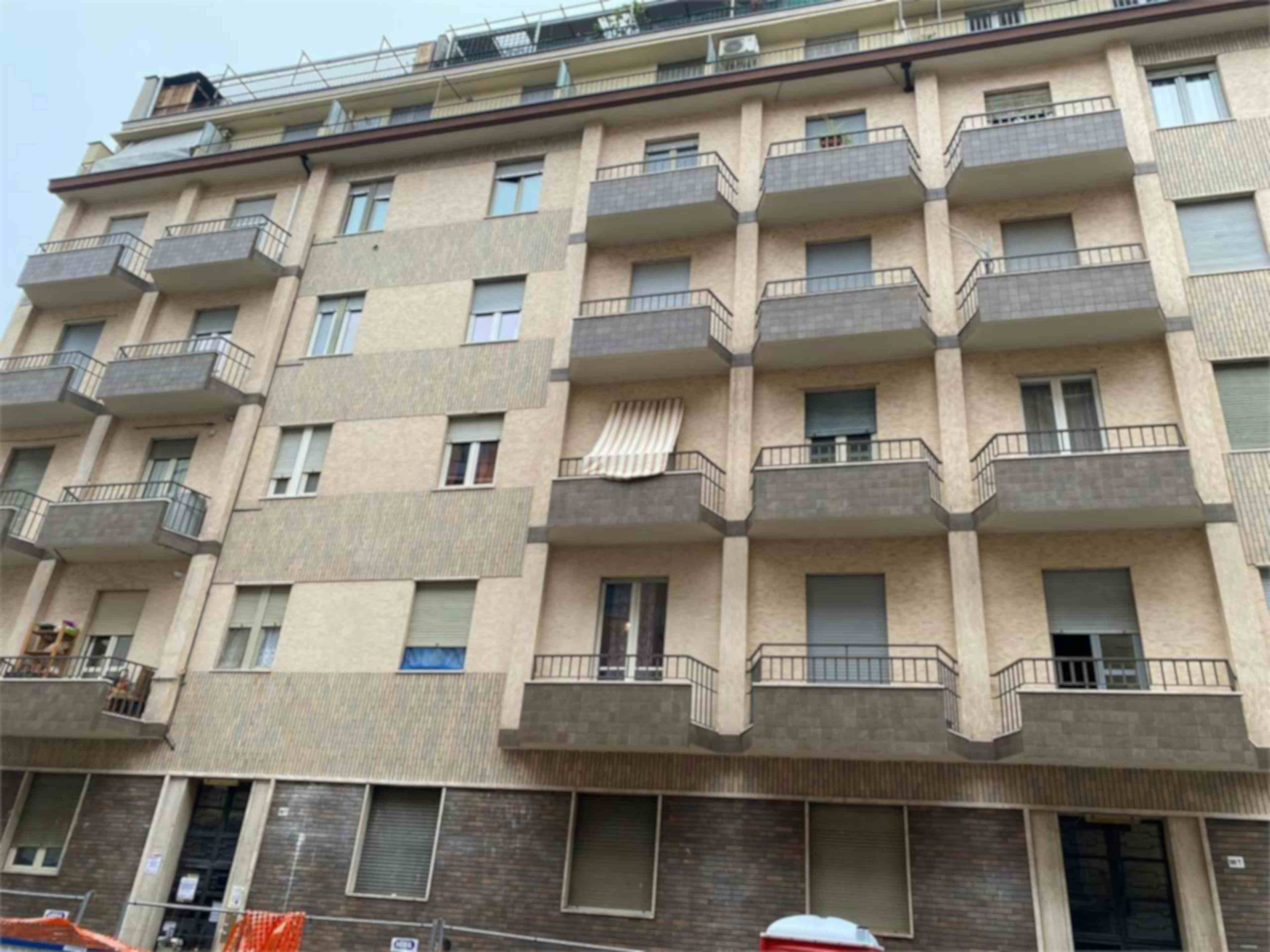 Two-bedroom Apartment of 85m² in Via Nizza