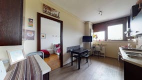 Two-bedroom Apartment of 40m² in Via Degas
