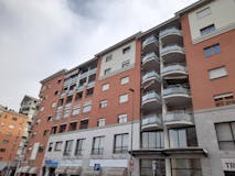 Two-bedroom Apartment of 95m² in Via Giordano Bruno