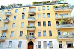 One-bedroom Apartment of 50m² in Via Leopoldo Cicognara 11