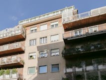 Two-bedroom Apartment of 73m² in Via Archimede