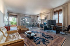 Four-bedroom Apartment of 238m² in Via Archimede