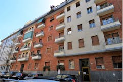One-bedroom Apartment of 68m² in Via Lombriasco 
