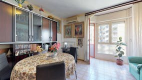Four-bedroom Apartment of 124m² in Via Valentino Banal