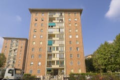 Two-bedroom Apartment of 95m² in Via Camillo Guidi 10