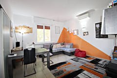 Two-bedroom Apartment of 102m² in Via Antonio Canova