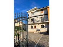 Two-bedroom Apartment of 95m² in Via Valle Corazza
