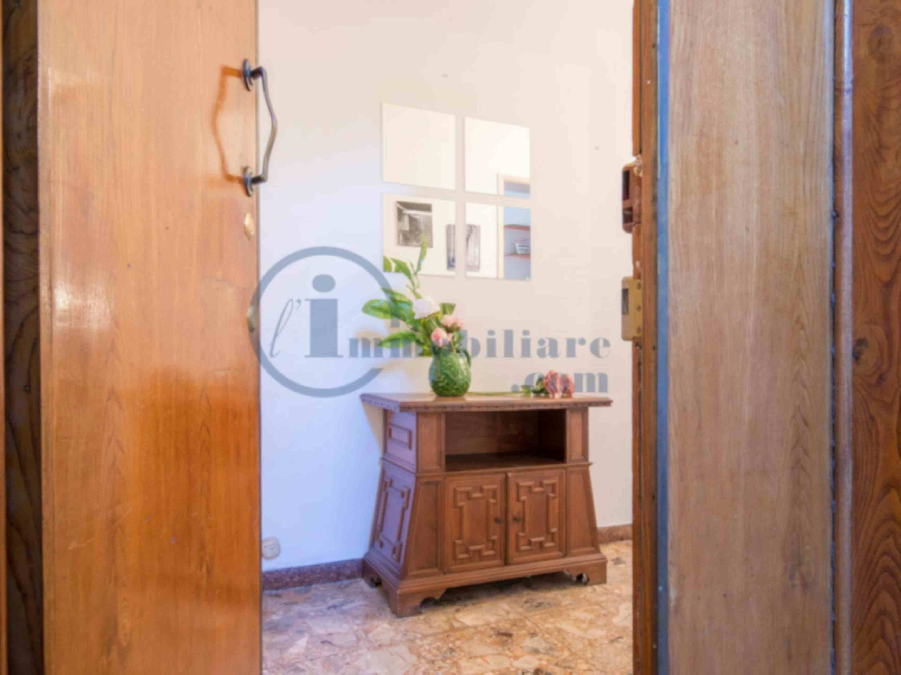 One-bedroom Apartment of 70m² in Via Quintino Sella
