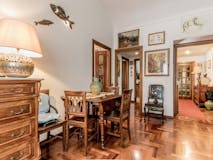 Four-bedroom Apartment of 130m² in Circonvallazione Gianicolense