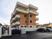 Two-bedroom Apartment of 70m² in Via Bereguardo