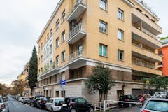 Two-bedroom Apartment of 85m² in Via Eleonora Duse 35
