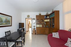 Two-bedroom Apartment of 98m² in Via Demonte 2
