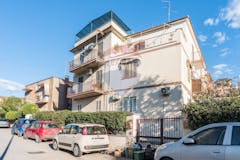 One-bedroom Apartment of 62m² in Via Montescudo