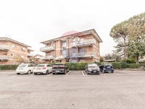 One-bedroom Apartment of 65m² in Via del Fontanile Anagnino